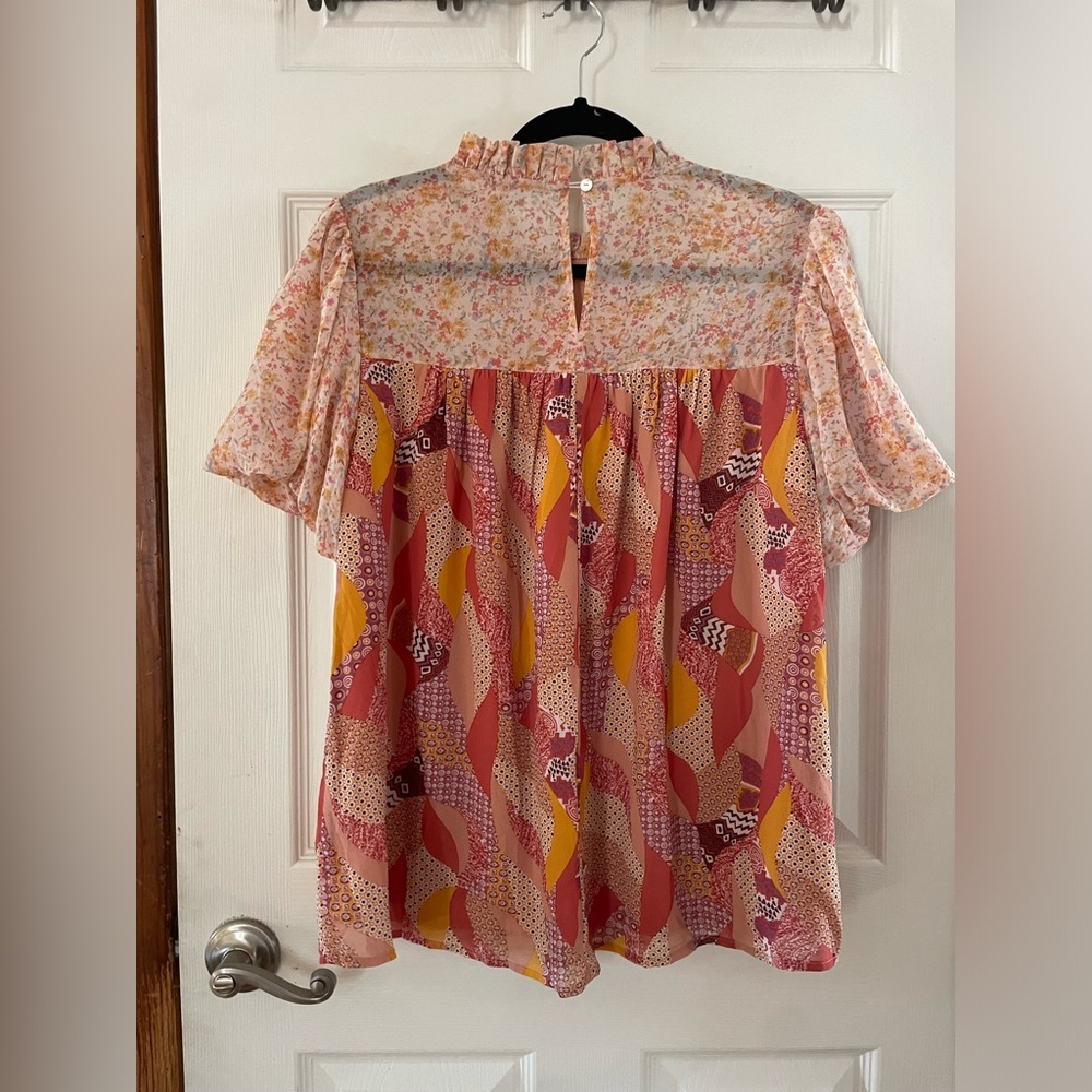 JODIFL Floral Ruffle Neck Blouse Balloon Sleeves - Picture 3 of 4
